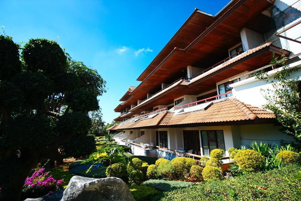 Phuripimarn Penthouse Pak Chong Exterior foto