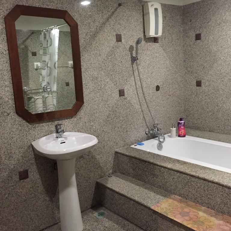 Phuripimarn Penthouse Pak Chong Exterior foto